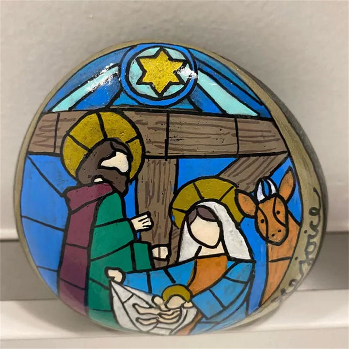 Roca pintada con escena de la Natividad - image 1