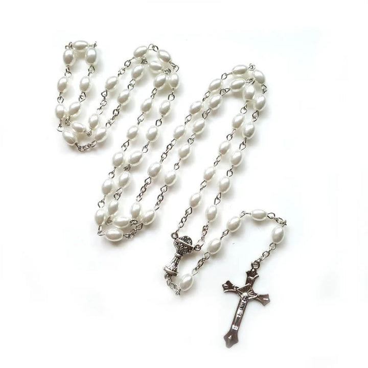 Christianartworkshop Santo Grial y Crucifijo de Rosario con Cadena de Aleación de Perlas Blancas Ovaladas de 6*8 mm - image 1