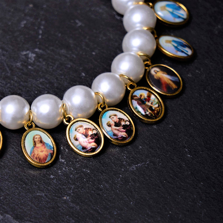 Christianartworkshop Pulsera de perlas con medallas de San Jesucristo y María de estilo retro - image 5