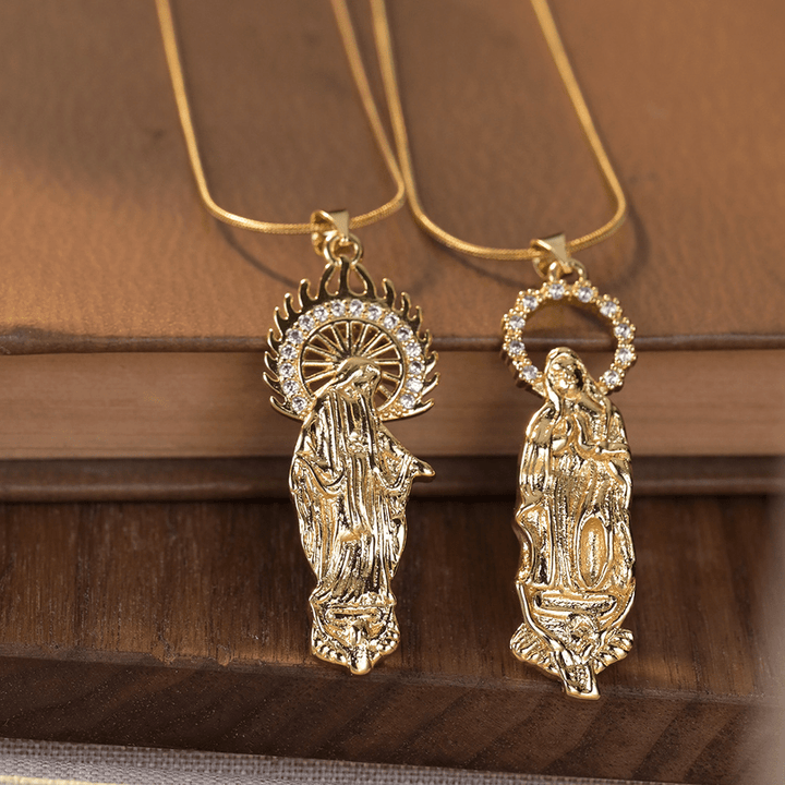 Christianartworkshop Collar con colgante de lujo de la Asunción de la Virgen María y Nuestra Señora de Guadalupe. - image 7