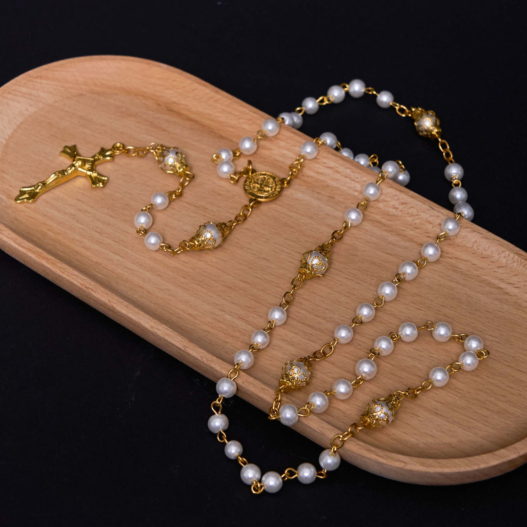 ChristianartworkshopRosario con medalla de San Benito y crucifijo de 6 mm, cadena de aleación de perlas blancas redondas. - image 3