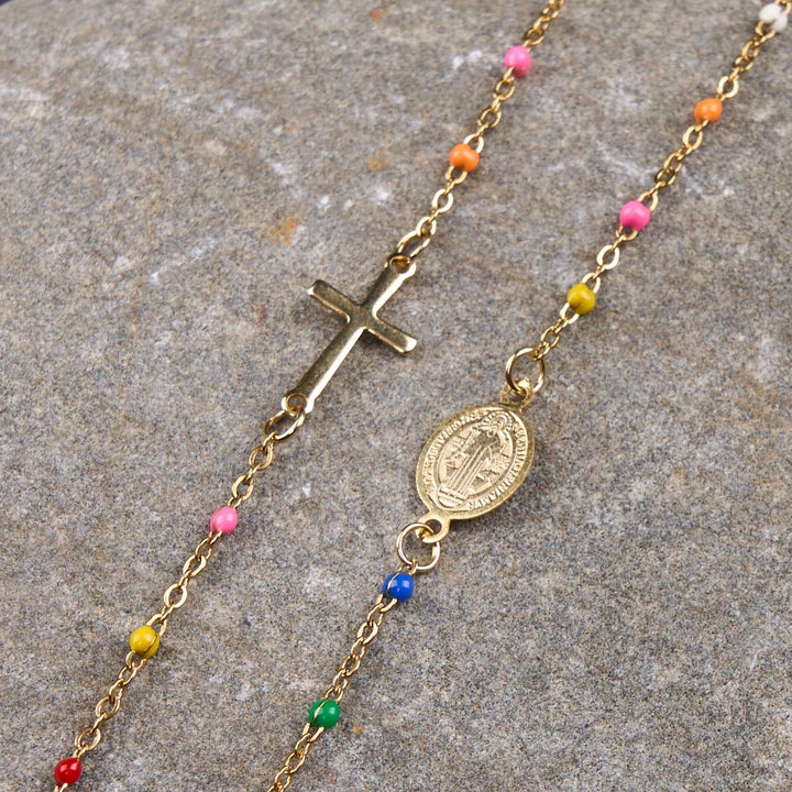 Christianartworkshop Collar con cadena para clavícula de estilo fresco y elegante, con cruz y 5 opciones de medallas. - image 6