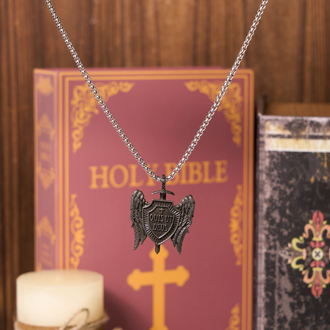 Christianartworkshop Collar Escudo de la Fe de la Colección Ángel Guardián Quis Ut Deus - Cadena de perlas cuadradas - image 2