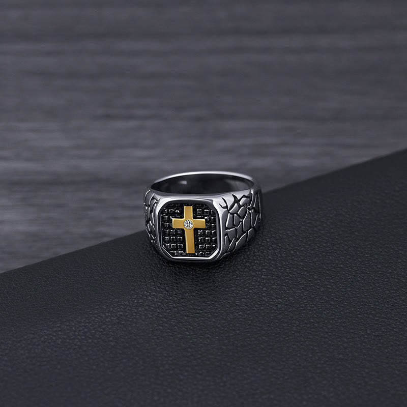 Christianartworkshop Anillo de estilo clásico con cruz y patrón de piedra agrietada, símbolo de la fe divina. - image 1