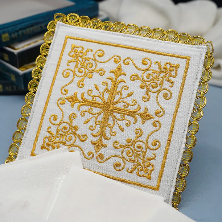 Christianartworkshop Conjunto de velo y purificador para cáliz Golden Grace de estilo clásico. Juego de mantelería religiosa para altar. - image 4