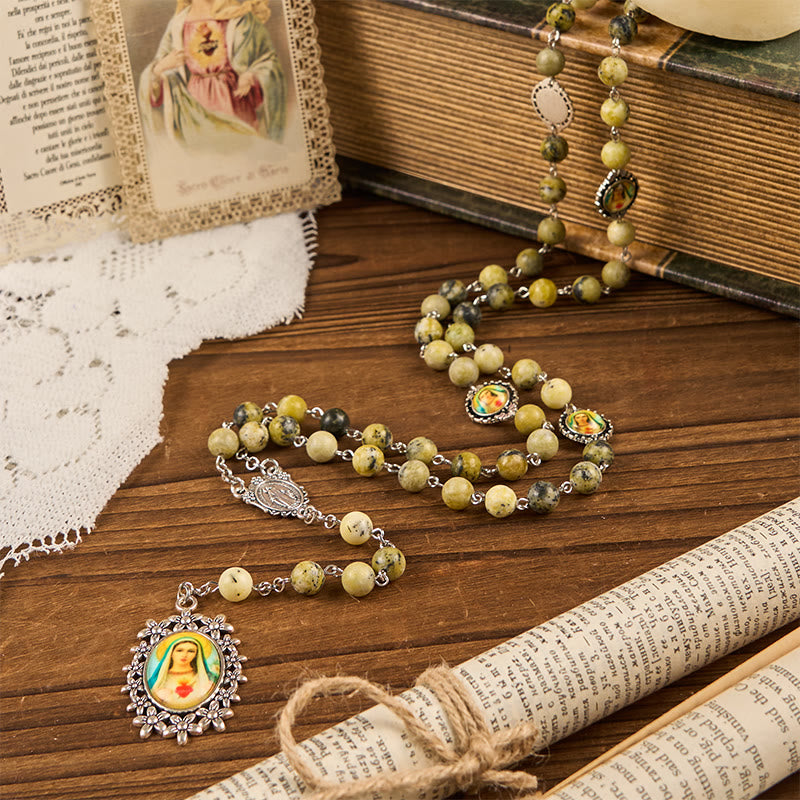 Christianartworkshop Rosario con Medalla Milagrosa y Corazón Inmaculado de Piedra Redonda de 8 mm y Cadena de Aleación Amarilla - image 2