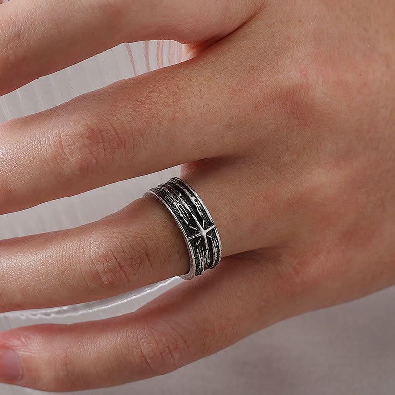 ChristianartworkshopLa Luz de Belén con Anillo de la Estrella de Belén: Un Faro de Esperanza y Fe. - image 2