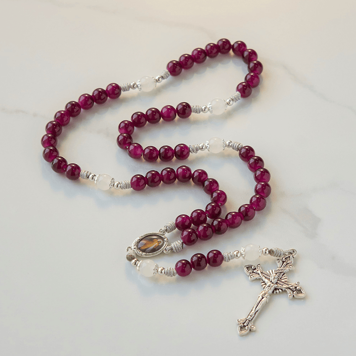 Christianartworkshop Rosario de la Divina Misericordia y Crucifijo de calcedonia granate de 8 mm - Cuentas divinas hechas a mano - Calcedonia granate - image 0