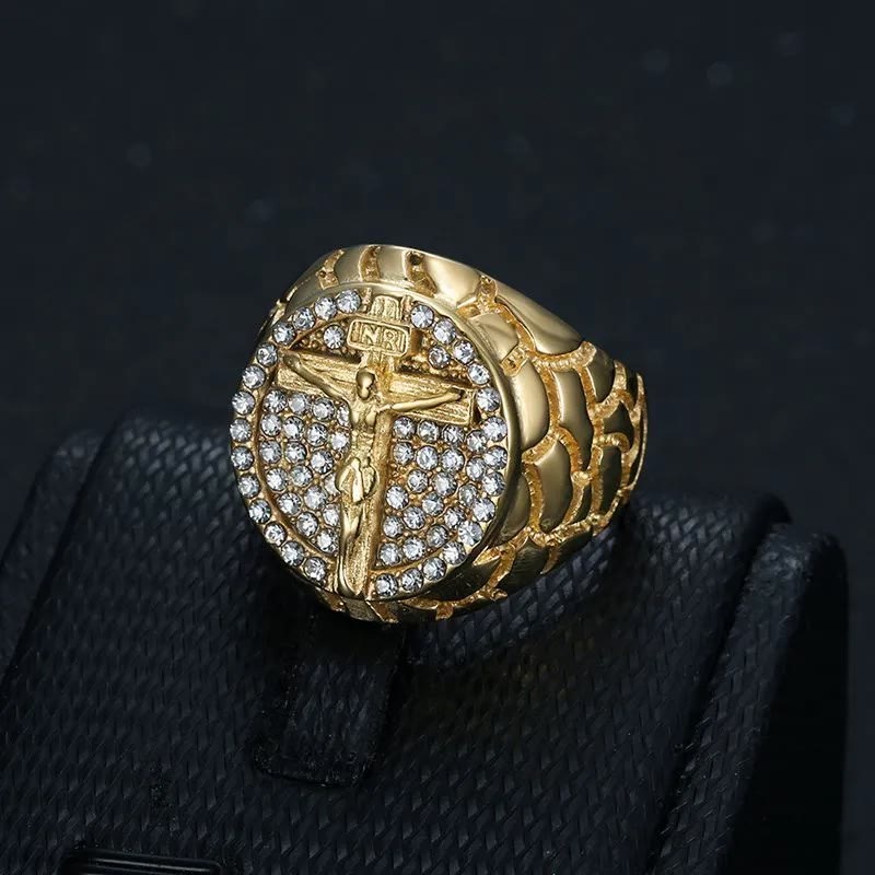 Christianartworkshop Adorna tu fe: Anillo crucifijo con piedras preciosas de diseño divino dorado - image 1