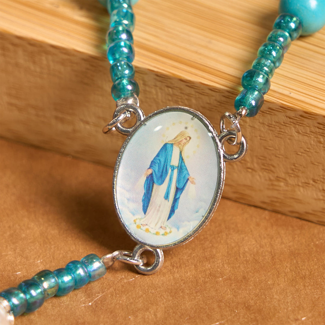 Christianartworkshop Rosario con medalla de Nuestra Señora y crucifijo de cuentas redondas de turquesa azul de 8 mm - image 3