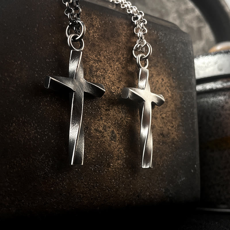 Christianartworkshop Collar con cruz de plata de ley 999: Un toque de elegancia distintiva. - Plata de ley 999 - image 0