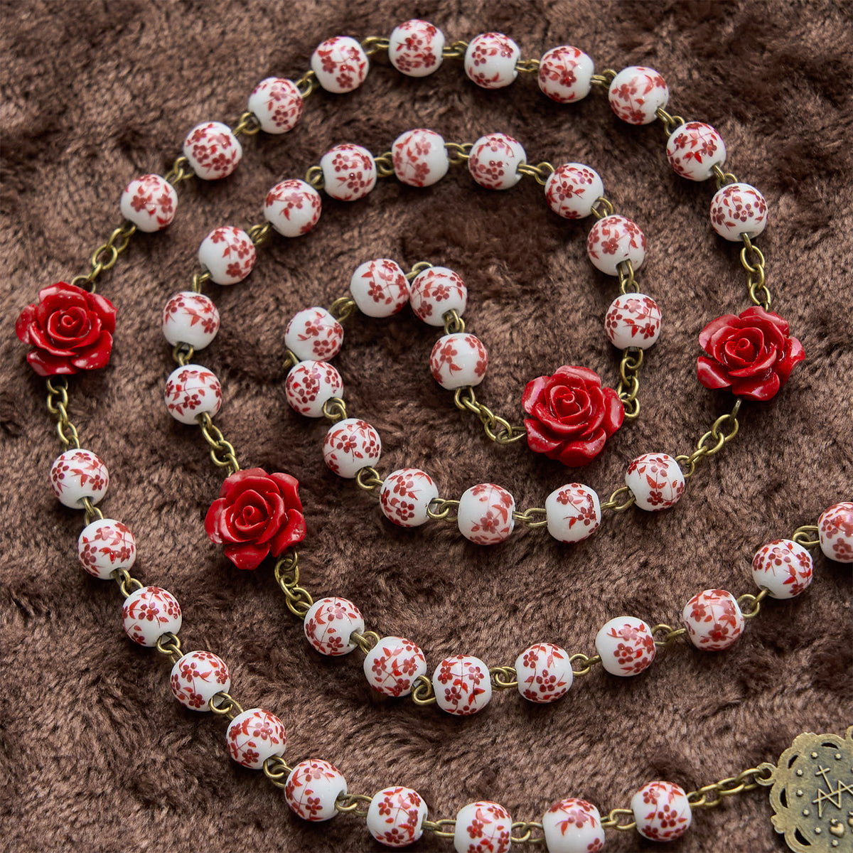Christianartworkshop Rosario artesanal con medalla milagrosa y crucifijo de cuentas de cerámica de 8 mm y cuentas de cinabrio rosa. - image 2