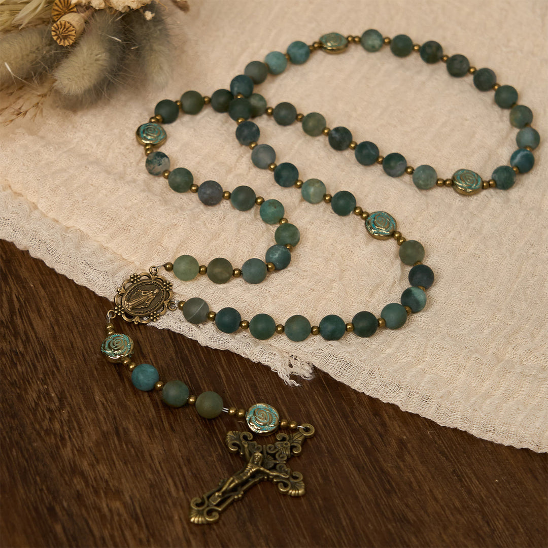 Christianartworkshop Rosario de oración de ágata verde con detalles de rosas de bronce: Un viaje sagrado de sanación y fe. - Rosario de oración de ágata verde - image 0