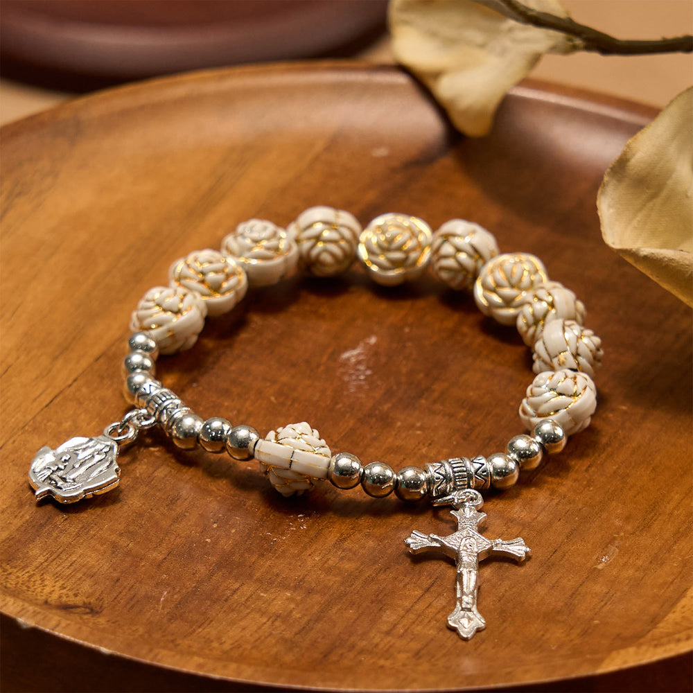 Christianartworkshop Pulsera de rosario con crucifijo y cuentas de rosa blanca de 10 mm, esculpida artísticamente. - image 1