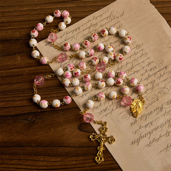 Christianartworkshop Medalla milagrosa y crucifijo de 8 mm, redondos, de cerámica rosa con diseño floral, cadena de rosario - image 4