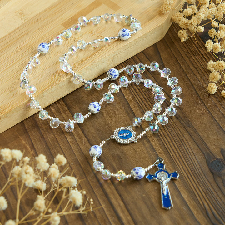 Christianartworkshop Rosario de cristal brillante y cuentas florales azules con crucifijo esmaltado y Nuestra Señora - image 3