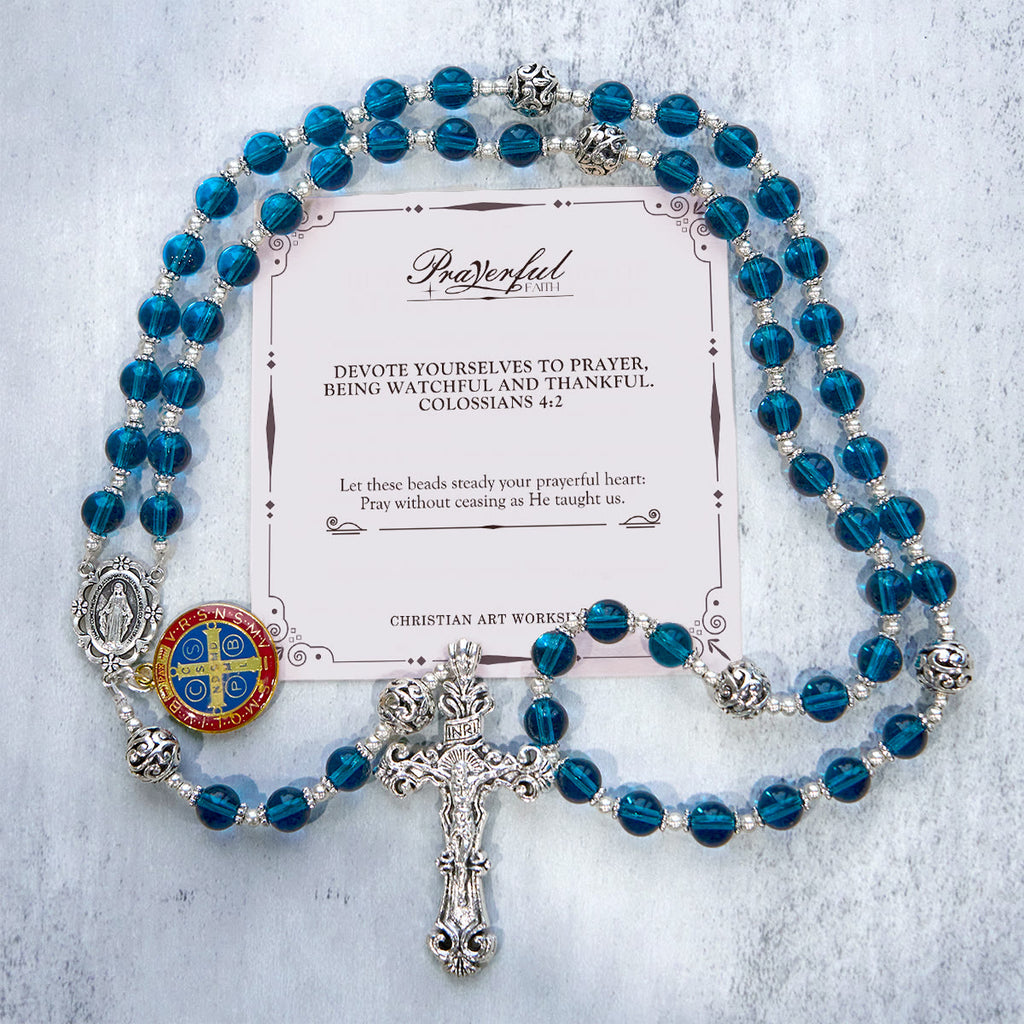 Christianartworkshop FE EN LA ORACIÓN: Rosario de cristal azul transparente con crucifijo hecho a mano y tarjeta de regalo. - FE EN ORACIÓN - image 0