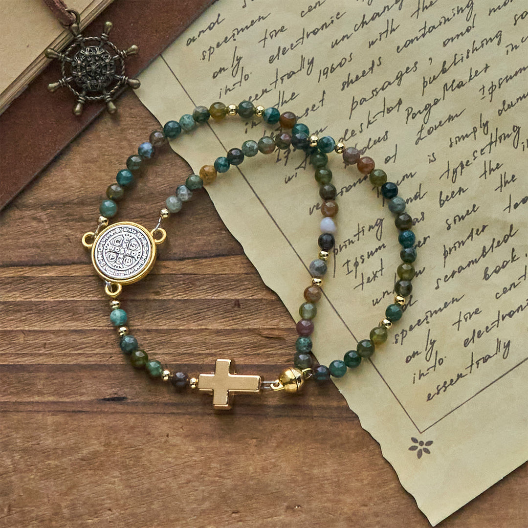 Christianartworkshop Pulseras de rosario hechas a mano en tonos tierra con cruz y dije de San Benito - San Benito y Cruz - image 0