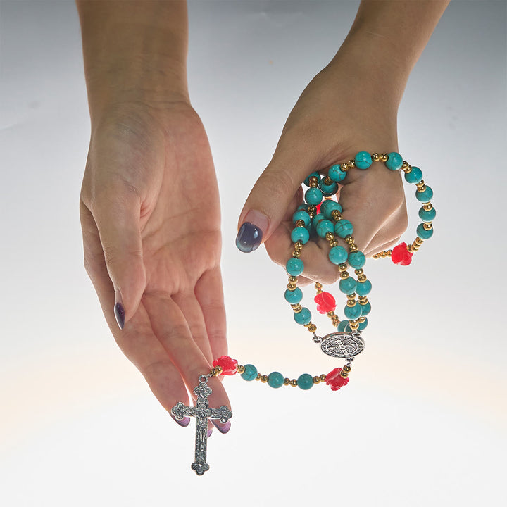 Christianartworkshop Elegante rosario de rosas rojas y azules con cuentas turquesas: bendecido por la Virgen María y San Benito. - image 1