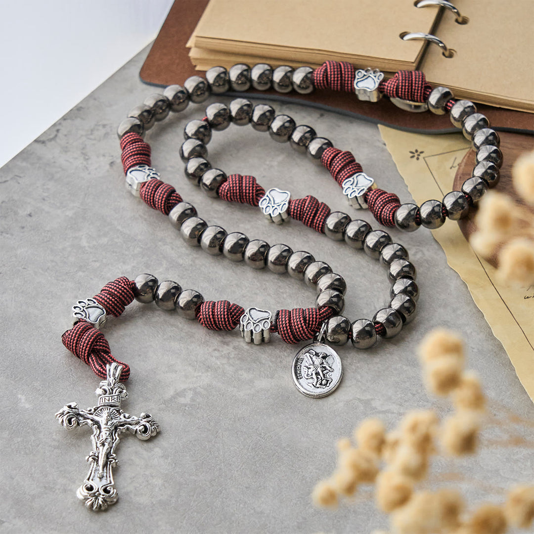 Christianartworkshop Rosario de paracord con cuentas de tono bronce resistente, dijes de patitas y San Miguel - image 3