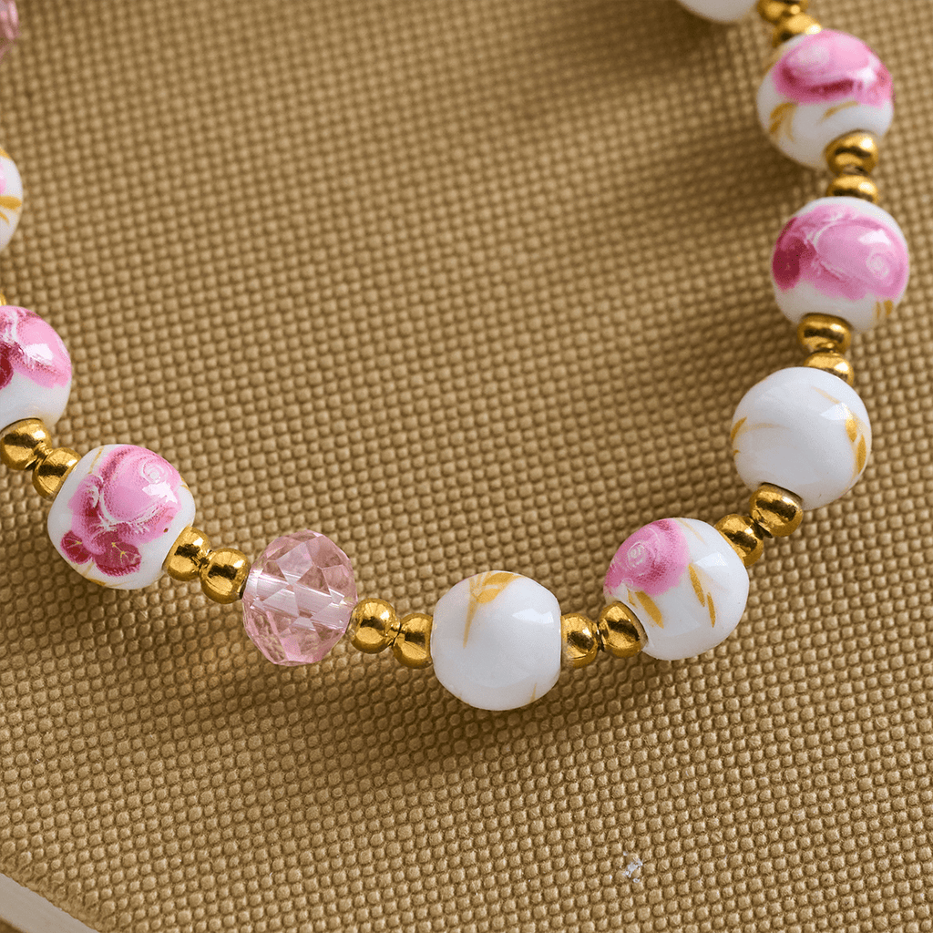 Christianartworkshop Elegante pulsera de cerámica rosa de 8 mm con diseño floral y medalla milagrosa. - image 4