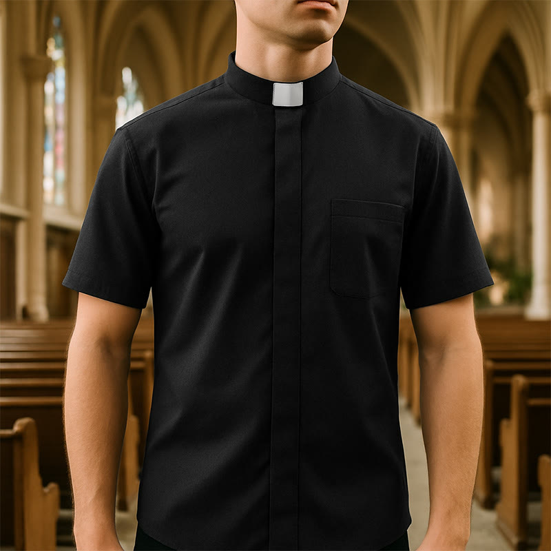 Christianartworkshop Camisa moderna unisex para clérigos con cuello de solapa blanca: Elegante ropa de fe negra - Manga corta - 5XL - image 0