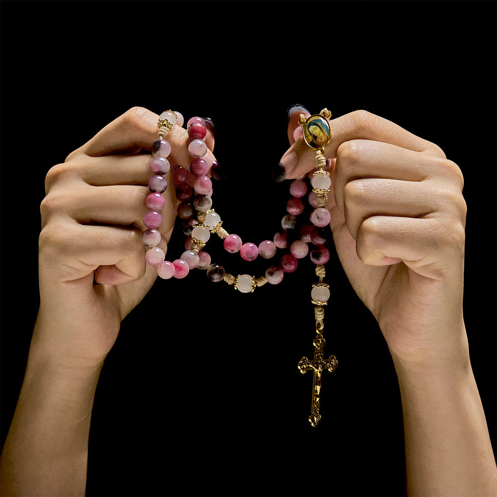 Christianartworkshop Elegante rosario persa de cuentas de jade rosa y negro con la bendición de la Virgen María. - image 1