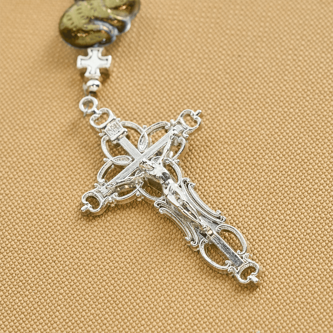 Christianartworkshop Bendiciones del Sagrado Corazón con dijes de conejo y rosario de animales con cuentas blancas y verdes - image 8