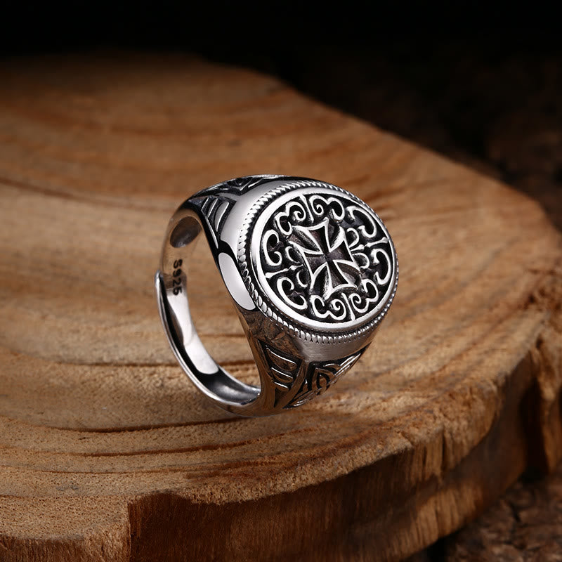Christianartworkshop Anillo con cruz de filigrana de plata artística: una combinación única de arte y fe. - image 1