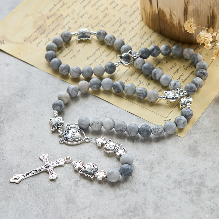 Christianartworkshop Rosario de oración con diseño de gato atigrado gris claro: Pulsera de oración para el cuidado de los gatos callejeros, Rosario de animales - image 1