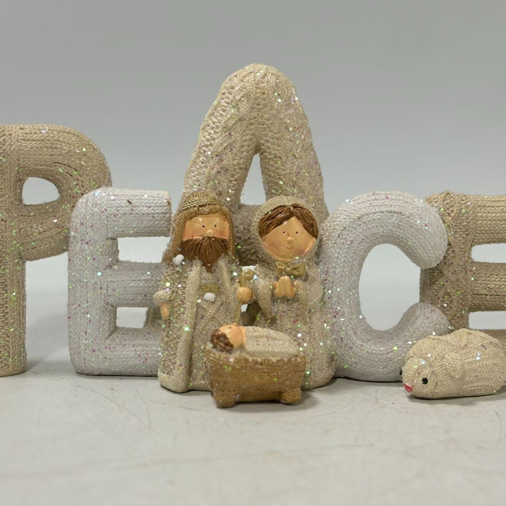 Christianartworkshop Estatua decorativa de resina con escena navideña de la Natividad, serie de letras con purpurina beige - PAZ - image 1