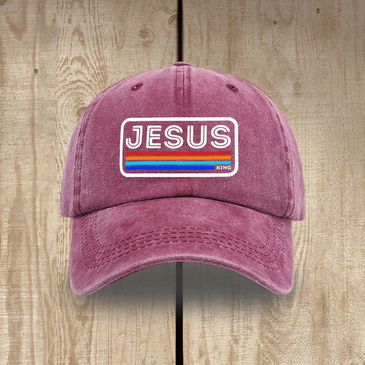 Christianartworkshop Gorro unisex de algodón lavado con efecto desgastado Urban Faith con estampado de Jesús y arcoíris. - Vino - image 0