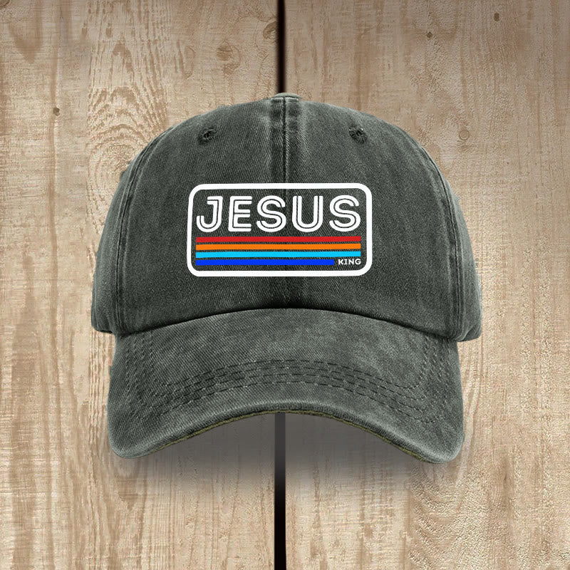 Christianartworkshop Gorro unisex de algodón lavado con efecto desgastado Urban Faith con estampado de Jesús y arcoíris. - Verde grisáceo - image 8