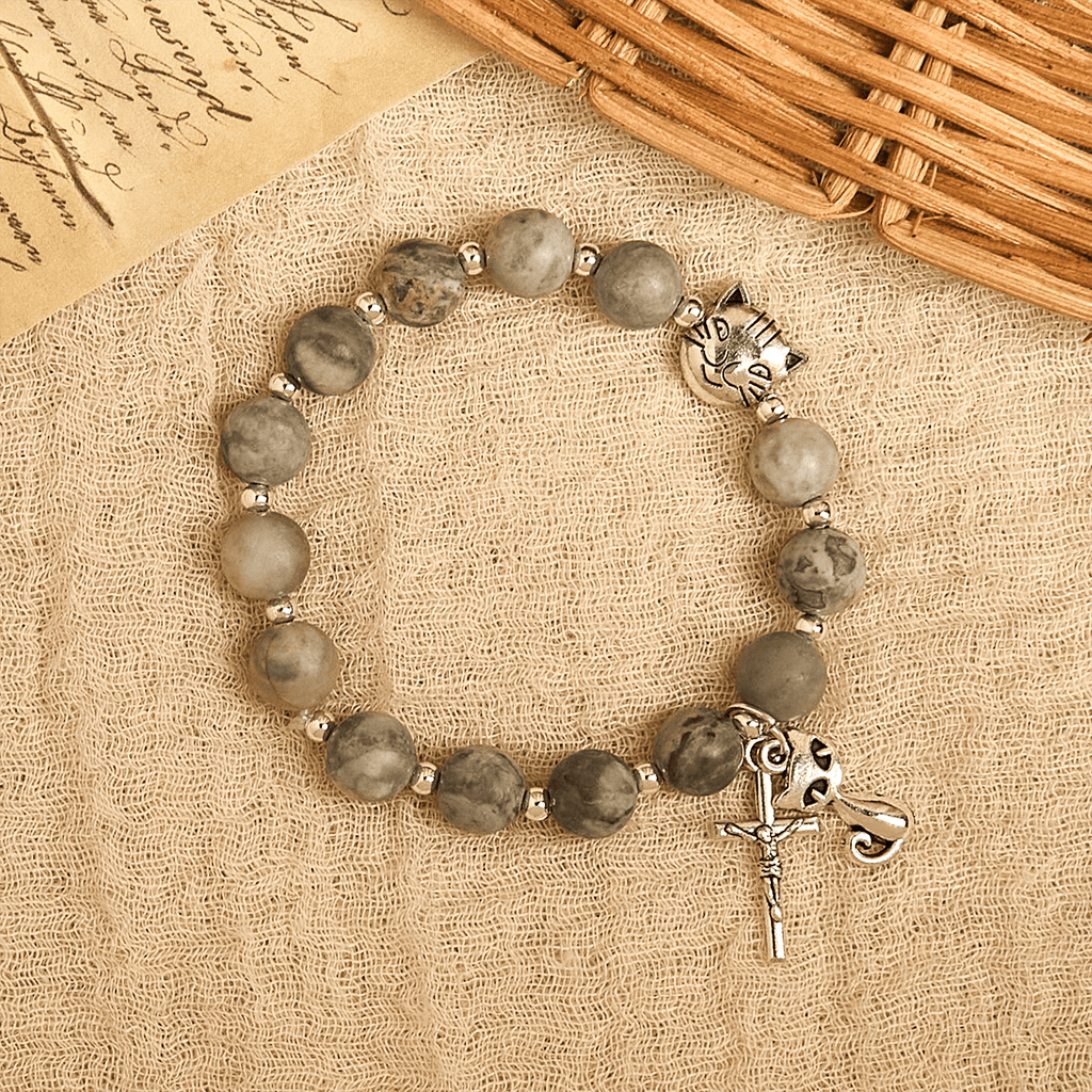 Christianartworkshop Pulsera de oración con forma de gato atigrado gris claro del Guardián Gentil - image 2