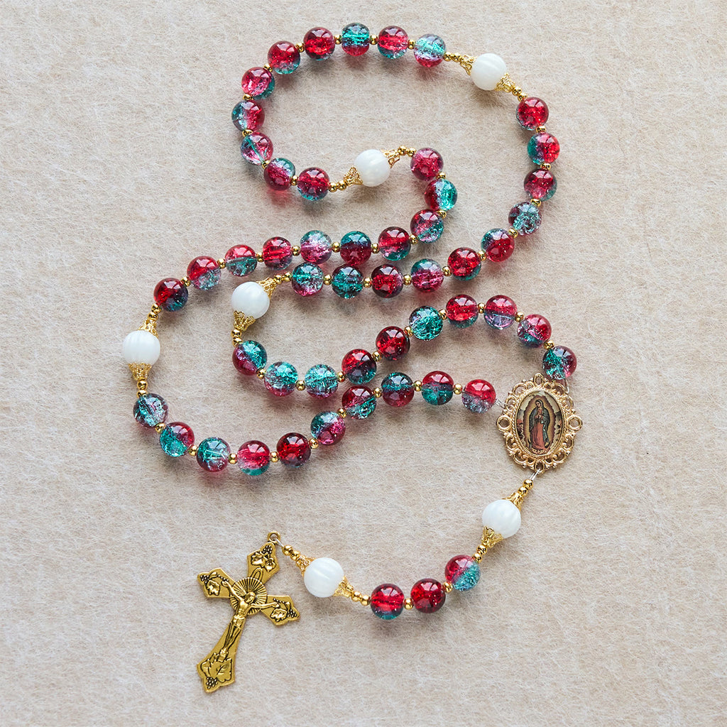Christianartworkshop Regalo de Navidad: Rosario de cuentas de vidrio rojo y azul navideño: Medalla de Nuestra Señora y cruz ornamentada - image 4