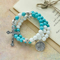 Christianartworkshop Pulsera de rosario de yeso y turquesa: Devoción y calma celestial - Circunferencia de la muñeca: 7,09"-9,45"/18-24 cm - image 0