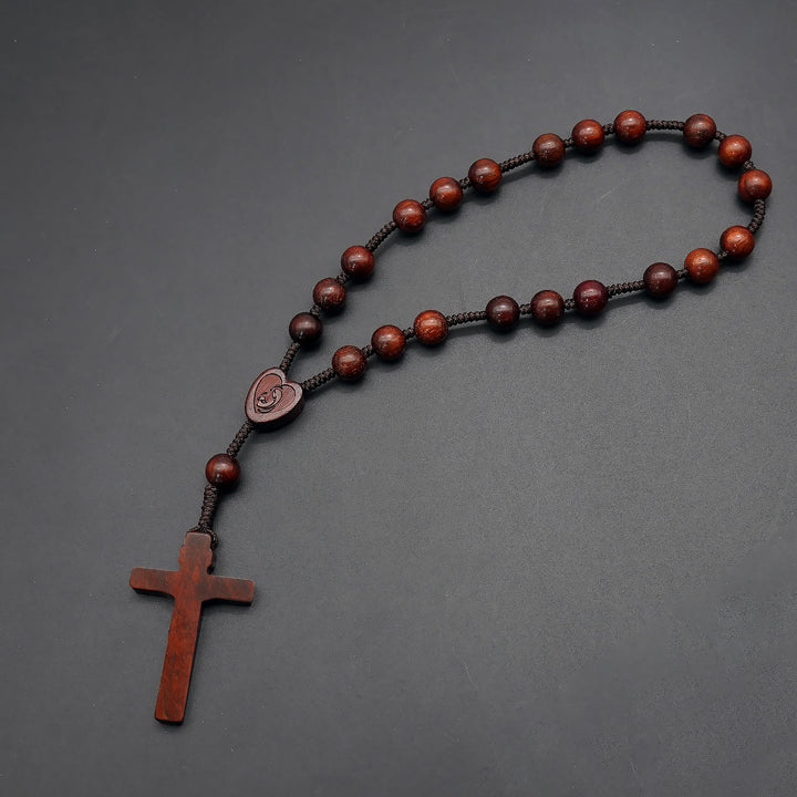 Christianartworkshop Rosario de bolsillo de sándalo rojo: devoción y solidez terrenal. - image 2