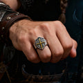 Christianartworkshop Anillo con cruz y escudo: protección fiel y devoción eterna. - Ajustable (apto para tallas estadounidenses 8-10) - image 0