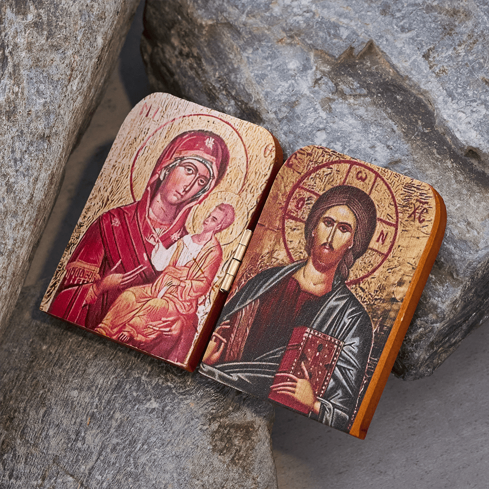 Christianartworkshop Icono espiritual robusto: un recordatorio silencioso de la presencia divina. - A - image 0