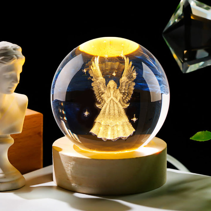 Christianartworkshop Luz nocturna de bola de cristal sagrada: Compañera luminosa de la presencia divina. - Ángel - con base de luz de colores - 8 cm - image 8