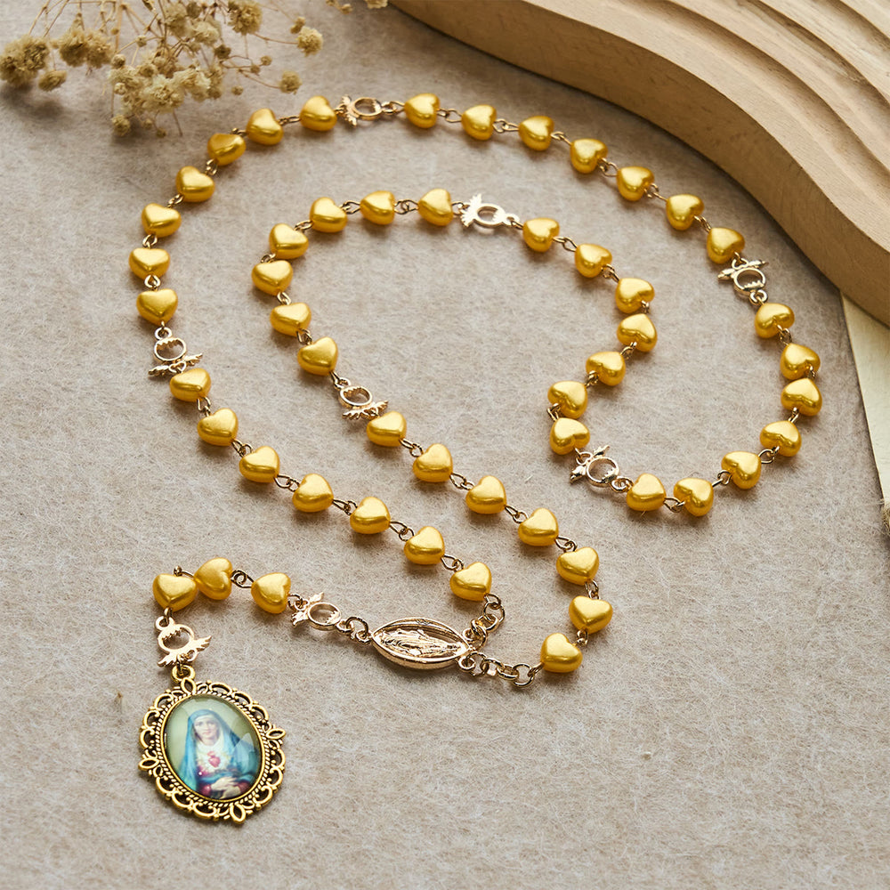 Christianartworkshop Rosario y pulsera de cuentas en forma de corazón amarillo: Compañero tierno de la gracia diaria. - Rosario - image 1
