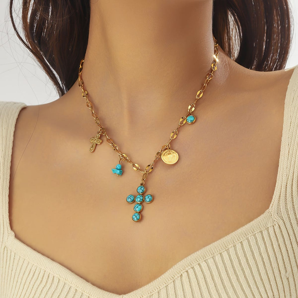 Christianartworkshop Collar con cruz y medalla de tres estilos: una delicada muestra de devoción para el uso diario. - image 1