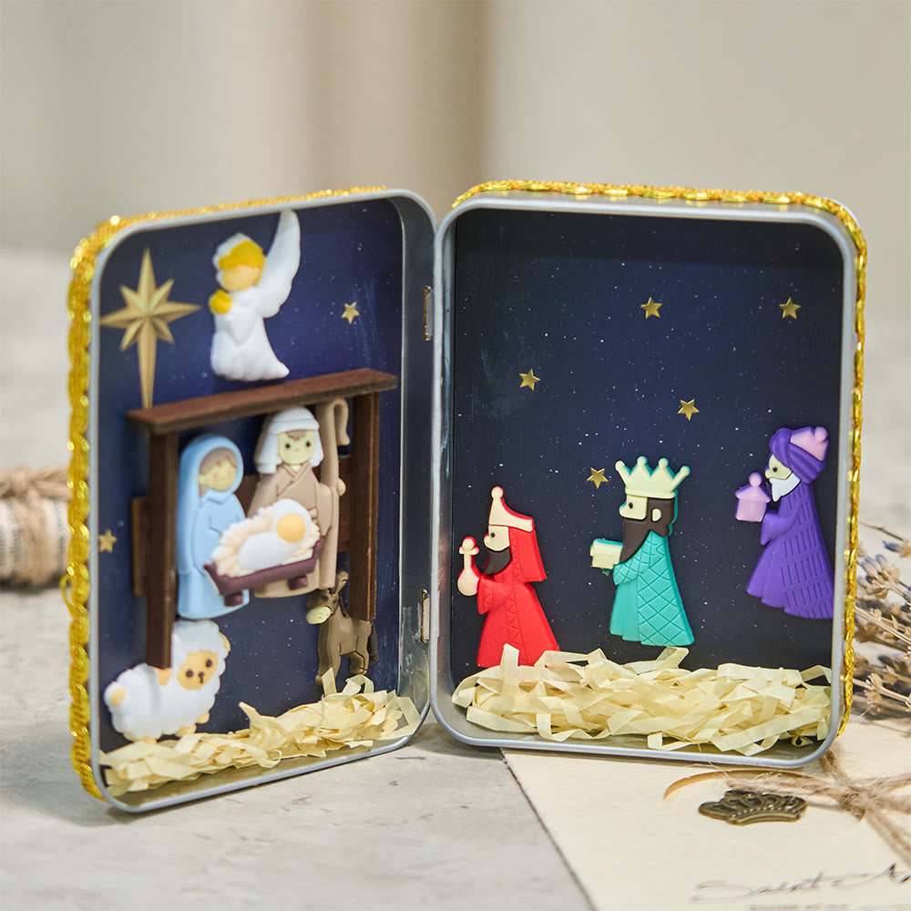 Christianartworkshop Belén de hojalata: Una celebración compacta de la fe y la historia navideñas. - image 1