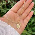 Christianartworkshop Collar de la Virgen y la Cruz para ambas confesiones: Un compañero fiel para la fe diaria. - Blanco - image 2