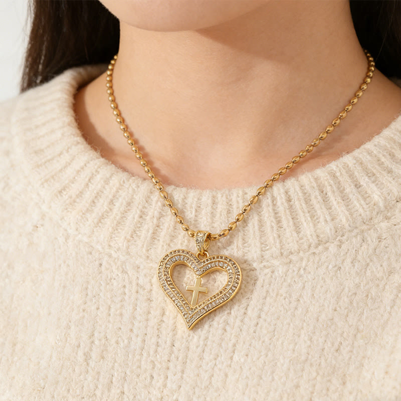 Christianartworkshop Collar con colgante de corazón y cruz dorados brillantes: encarna su amor sagrado. - Corazón y Cruz - image 0