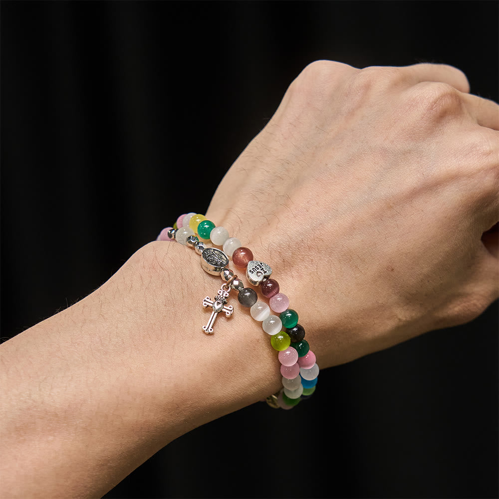 Christianartworkshop Pulsera multicolor de cuentas de ojo de gato (collar para niños) con medallas "Amo a Jesús" y del Arcángel. - image 1