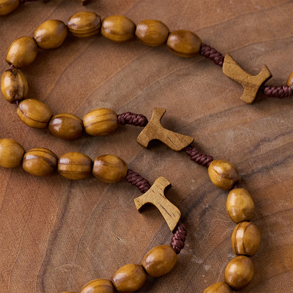 Christianartworkshop Rosario de madera artesanal con cruz tallada: encarna la devoción y la oración eterna. - image 6