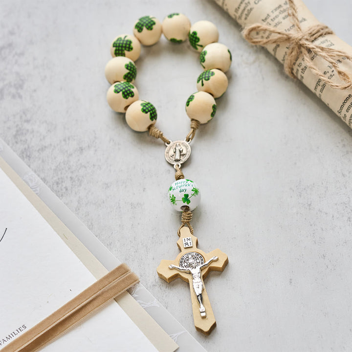 Christianartworkshop Rosario de bolsillo de madera con bendición irlandesa, ideal como regalo para el Día de San Patricio. - image 5