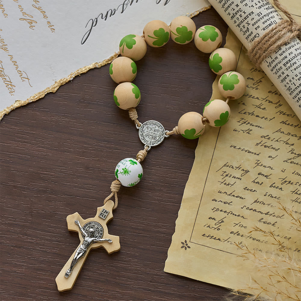 Christianartworkshop Rosario de bolsillo de madera con bendición irlandesa, ideal como regalo para el Día de San Patricio. - image 3