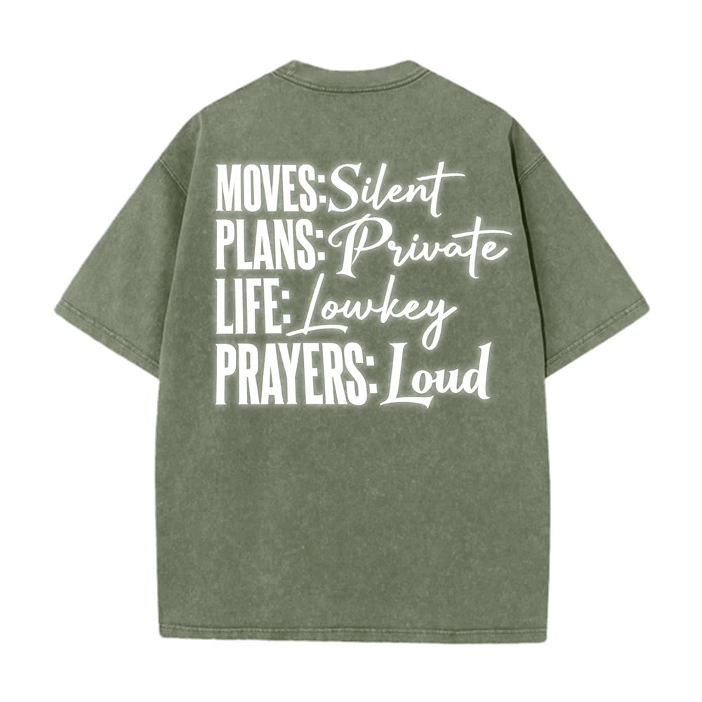 Christianartworkshop Camiseta unisex lavada con diseño de cruz estilizada y letras mixtas "Moves Silent Prayers Loud" - image 24